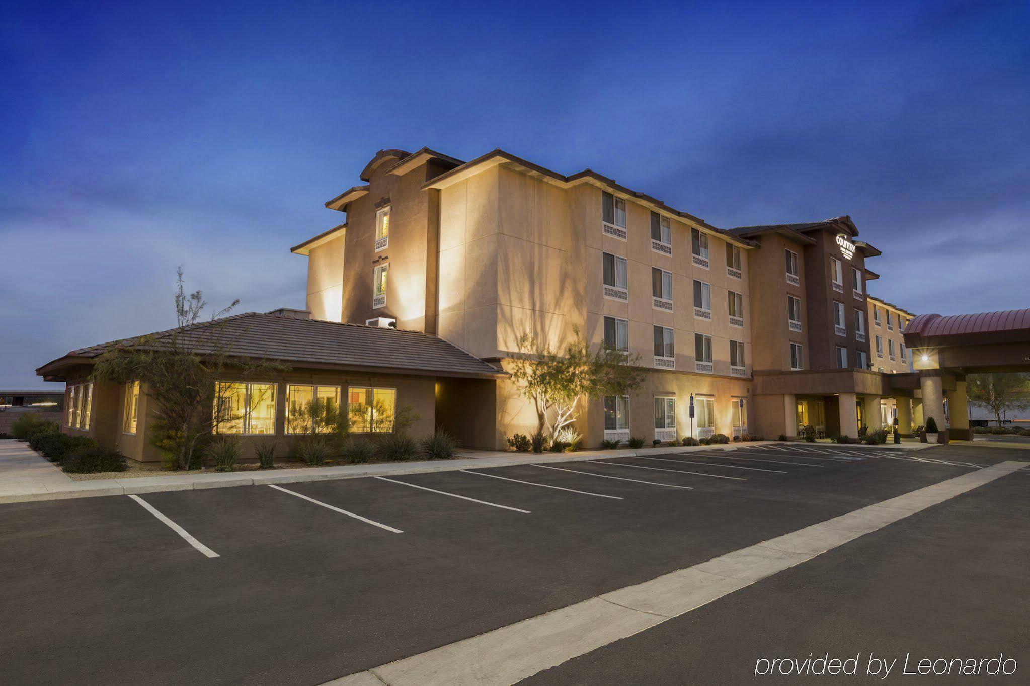 Hotel & - By Ihg Barstow