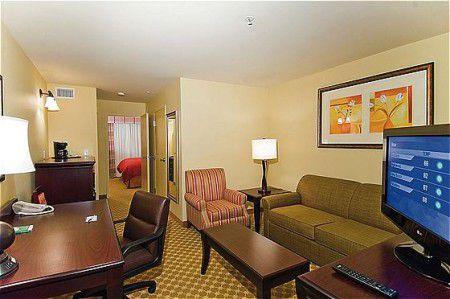& - By Ihg Hotel